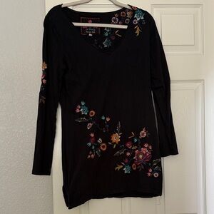 Johnny Was Black Floral Embroidered Tunic